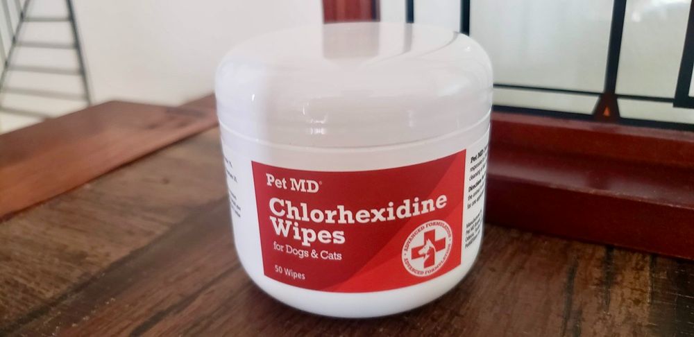 PetMD Chlorhexidine Antiseptic Wipes for Dogs & Cats