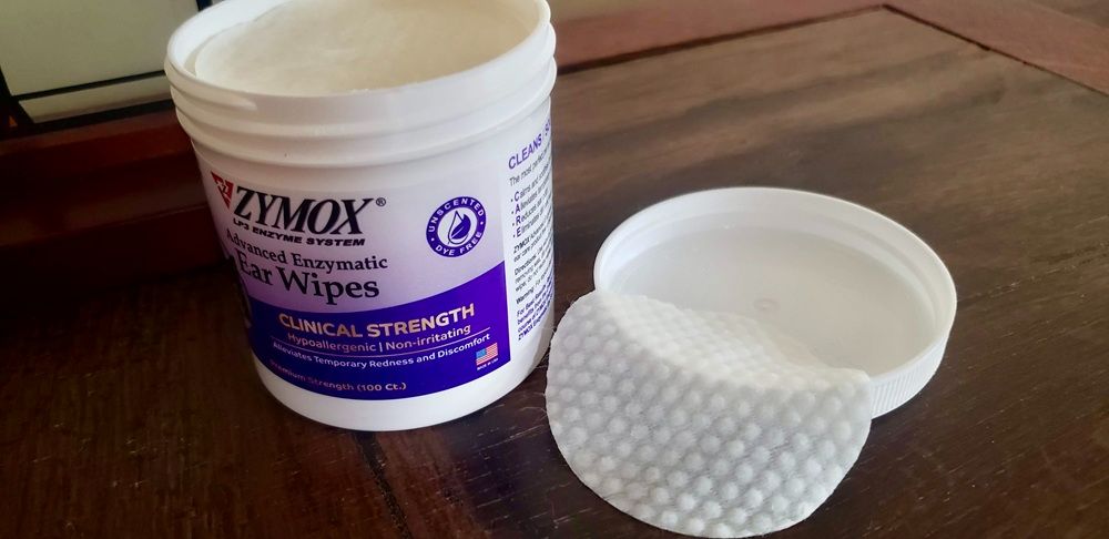 Zymox Advanced Enzymatic Dog & Cat Ear Wipes