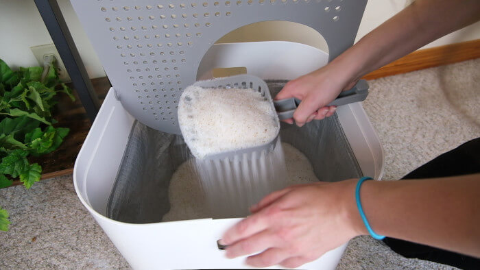 Cleaning Modkat top entry litter box