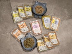 Smalls Frozen Raw Wet Cat Food Brand Review Roundup