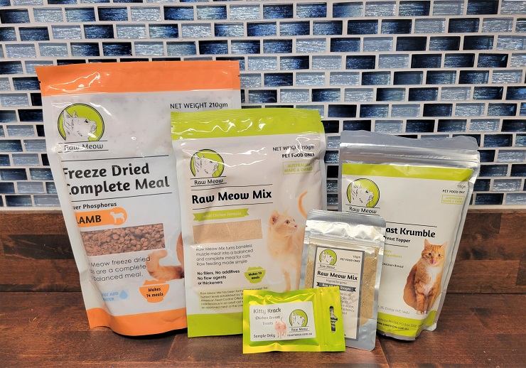 Raw Meow cat food review: lineup of 5 Raw Meow products