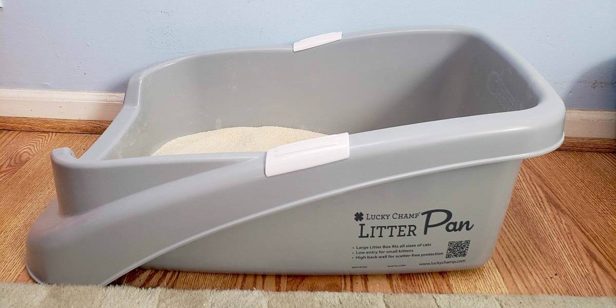 Lucky Champ Cat Litter Pan