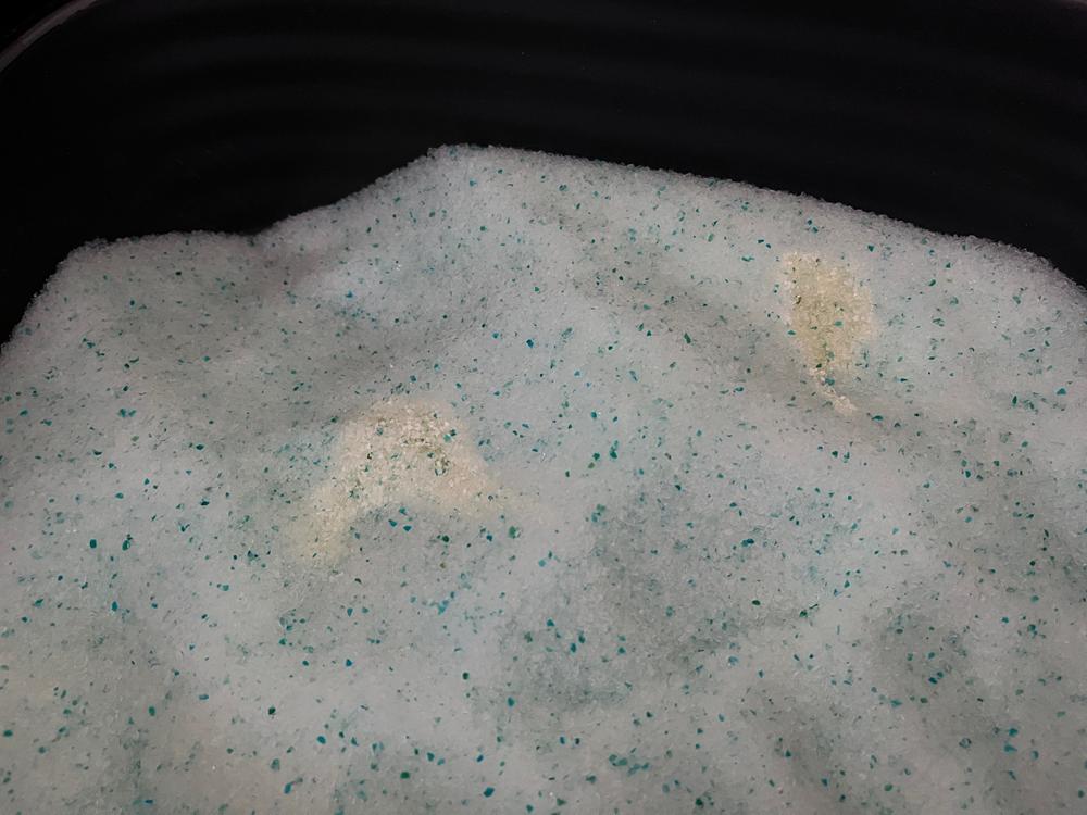 Litter Pearls Micro Non-Clumping Crystal Cat Litter testing