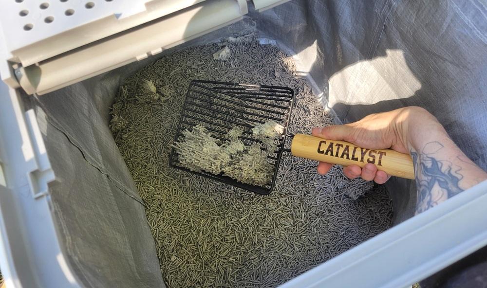 Is the Catalyst Pet Slatted Litter Scoop Worth It?