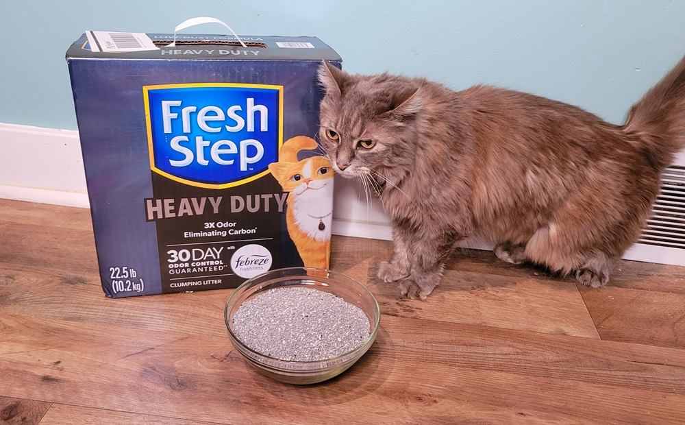 Fresh Step Heavy Duty Cat Litter Features