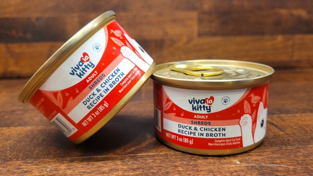 Viva La Kitty Duck & Chicken Recipe Shreds in Broth Adult Wet Cat Food