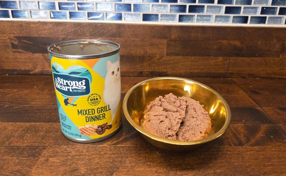 A Strong Heart Mixed Grill Dinner Pate Wet Cat Food