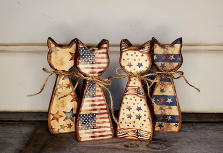 Wooden Americana Cat