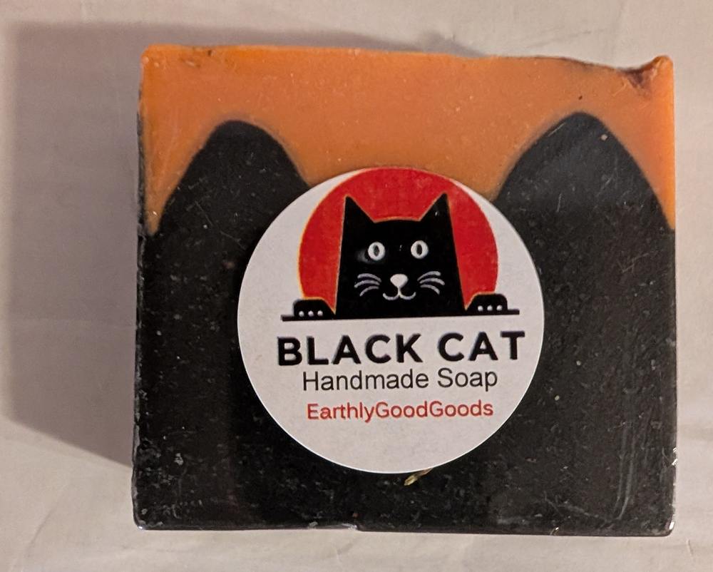 Zwarte kattenzeep
