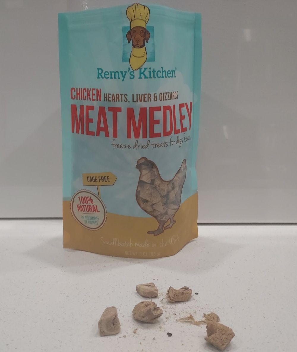 Remy’s Kitchen Chicken Hearts, Liver & Gizzards Meat Medley Freeze‑Dried Dog & Cat Treats