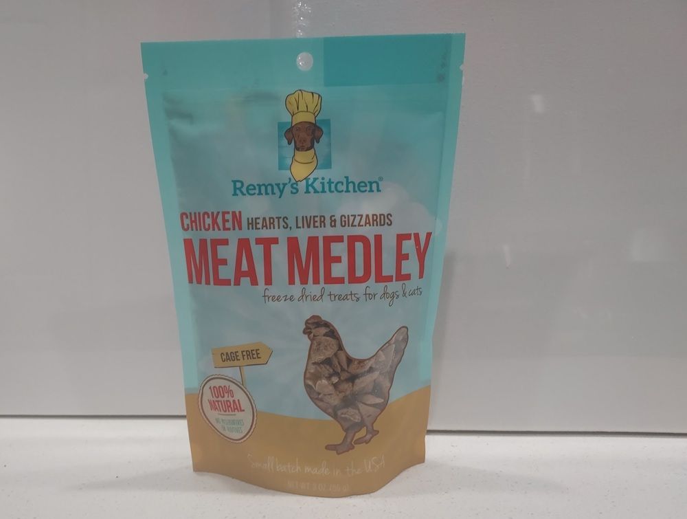 Remy’s Kitchen Chicken Hearts, Liver & Gizzards Meat Medley Freeze‑Dried Dog & Cat Treats