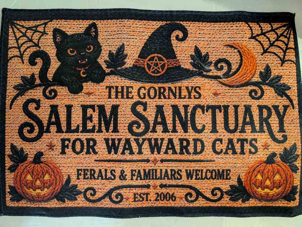 Salem heiligdom voor eigenzinnige katten deurmat