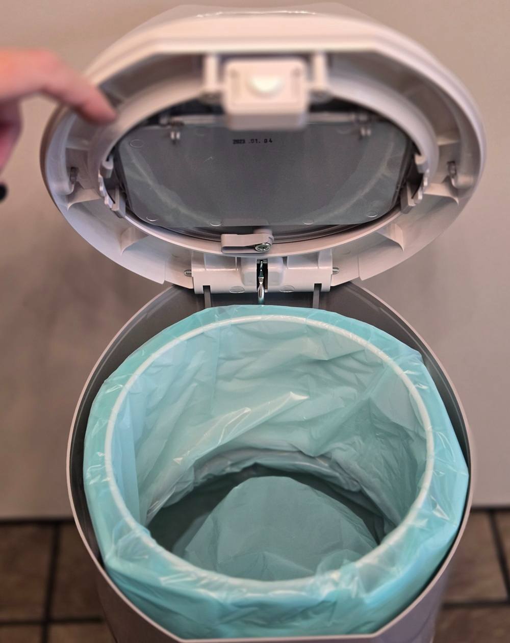 Litter Champ Litter Disposal System