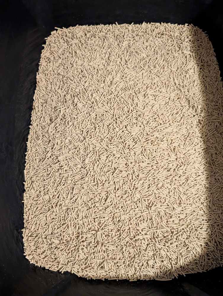 Michu Health Monitoring Tofu Cat Litter