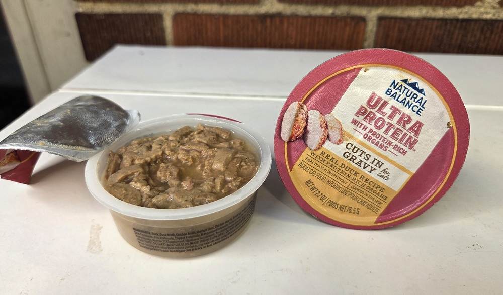 Natural Balance Ultra Protein Real Duck Recipe with Protein-Rich Organs Cuts in Gravy