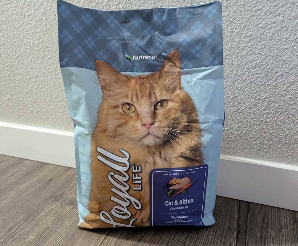 Nutrena Loyall Life Cat & Kitten Recipe